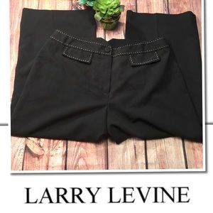 LARRY LEVINE Stretch Black Pants Capris Size 6